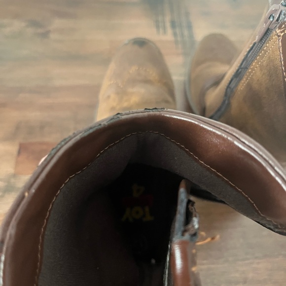 Disney Pixar Toy Story Woody boots for kids - Picture 3 of 8